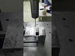 B2B ক্রেতাদের জন্য 400MPa নমনীয় শক্তি এবং সাদা রঙ সহ Al2O3 সিরামিক